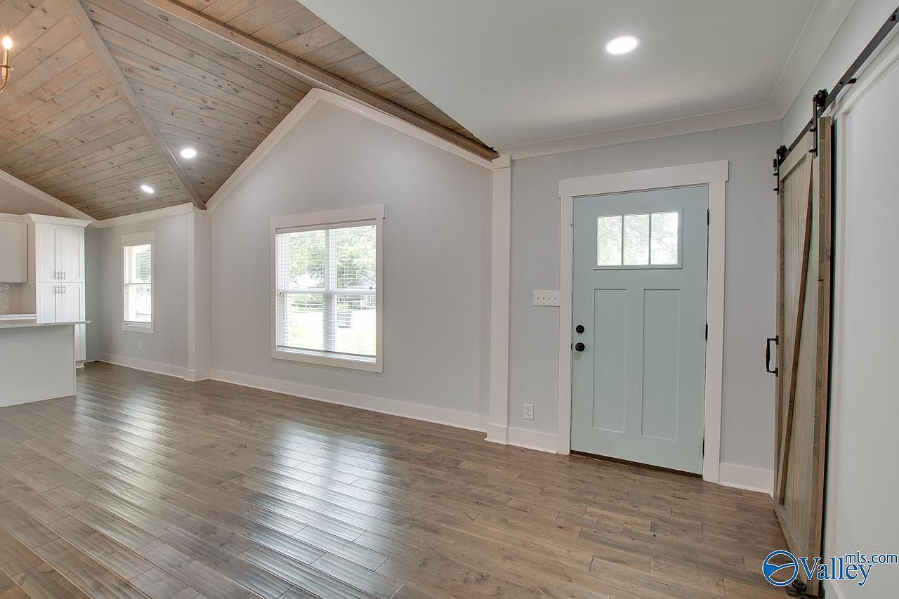 2401 Bonita Dr SW Huntsville, AL 35801 - Thumbnail 5