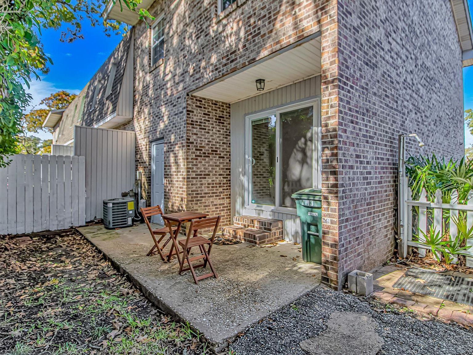 2701 Hillside Dr S APT 1 North Myrtle Beach, SC 29582 - Thumbnail 5