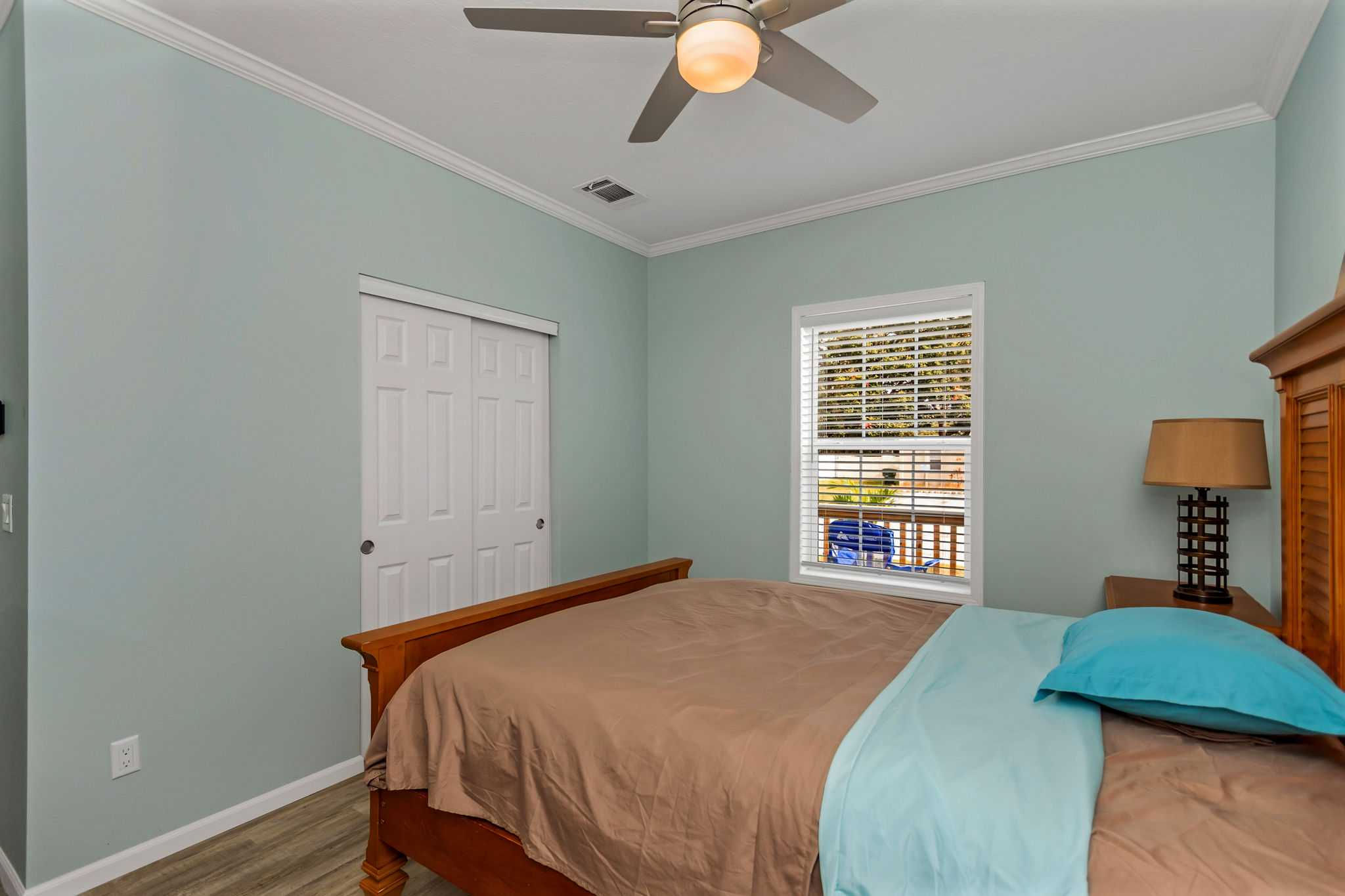 1169 8th Ave NE, Largo, FL 33770, USA - Thumbnail 5