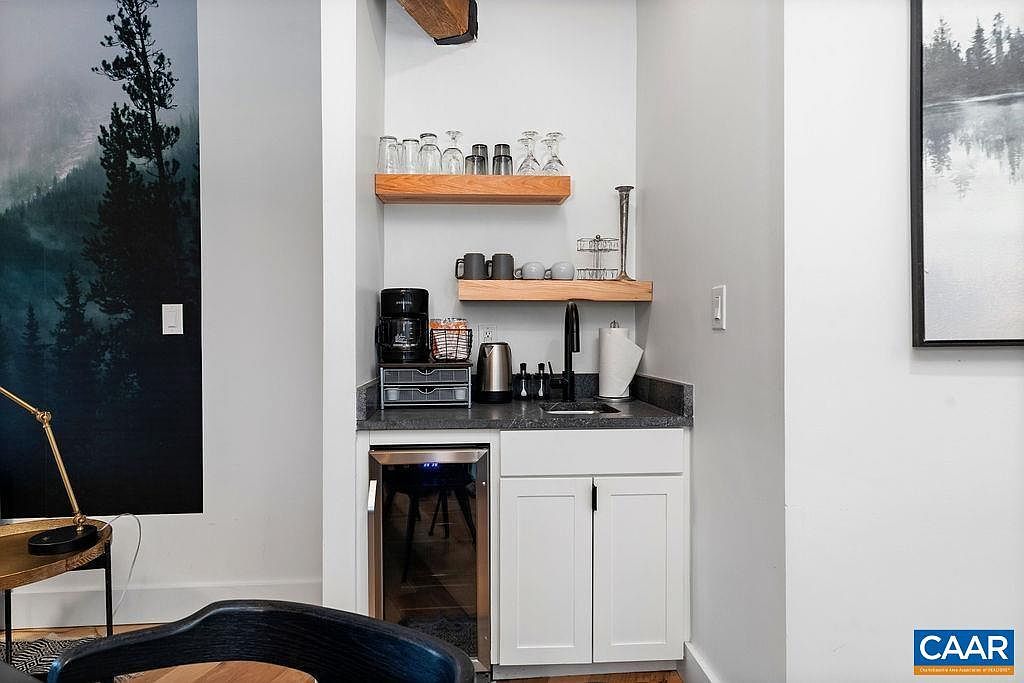 163 Mountain Inn Loop Wintergreen Resort, VA 22967 - Thumbnail 5