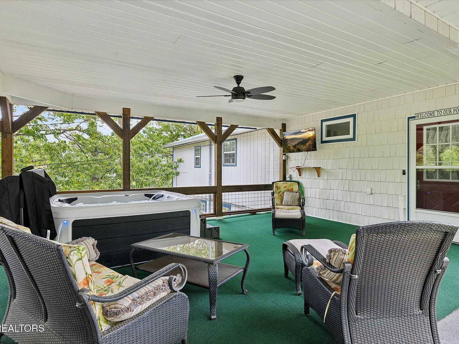 894 Lake View Loop Sevierville, TN 37876 - Thumbnail 5