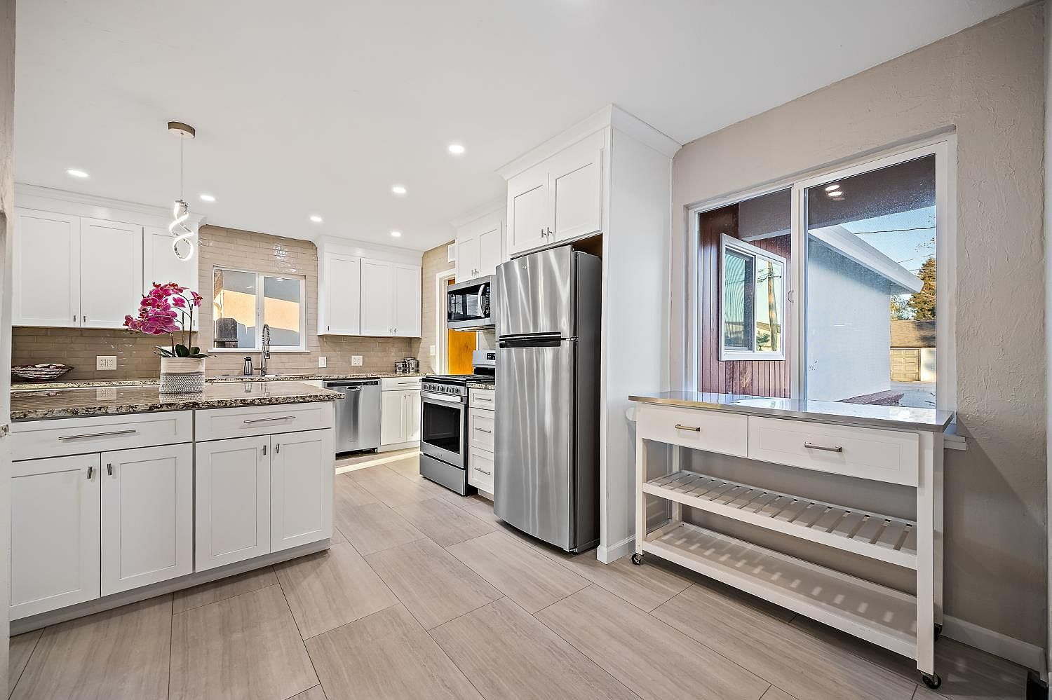 174 Warrington Ave Oakdale, CA 95361 - Thumbnail 5