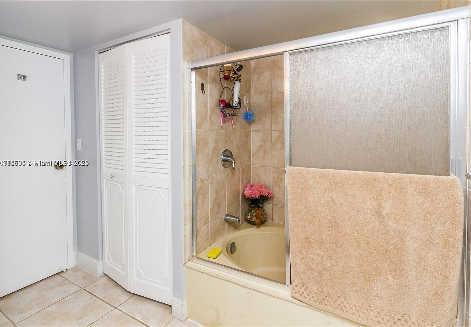 1000 Parkview Dr APT 107 Hallandale, FL 33009 - Thumbnail 5