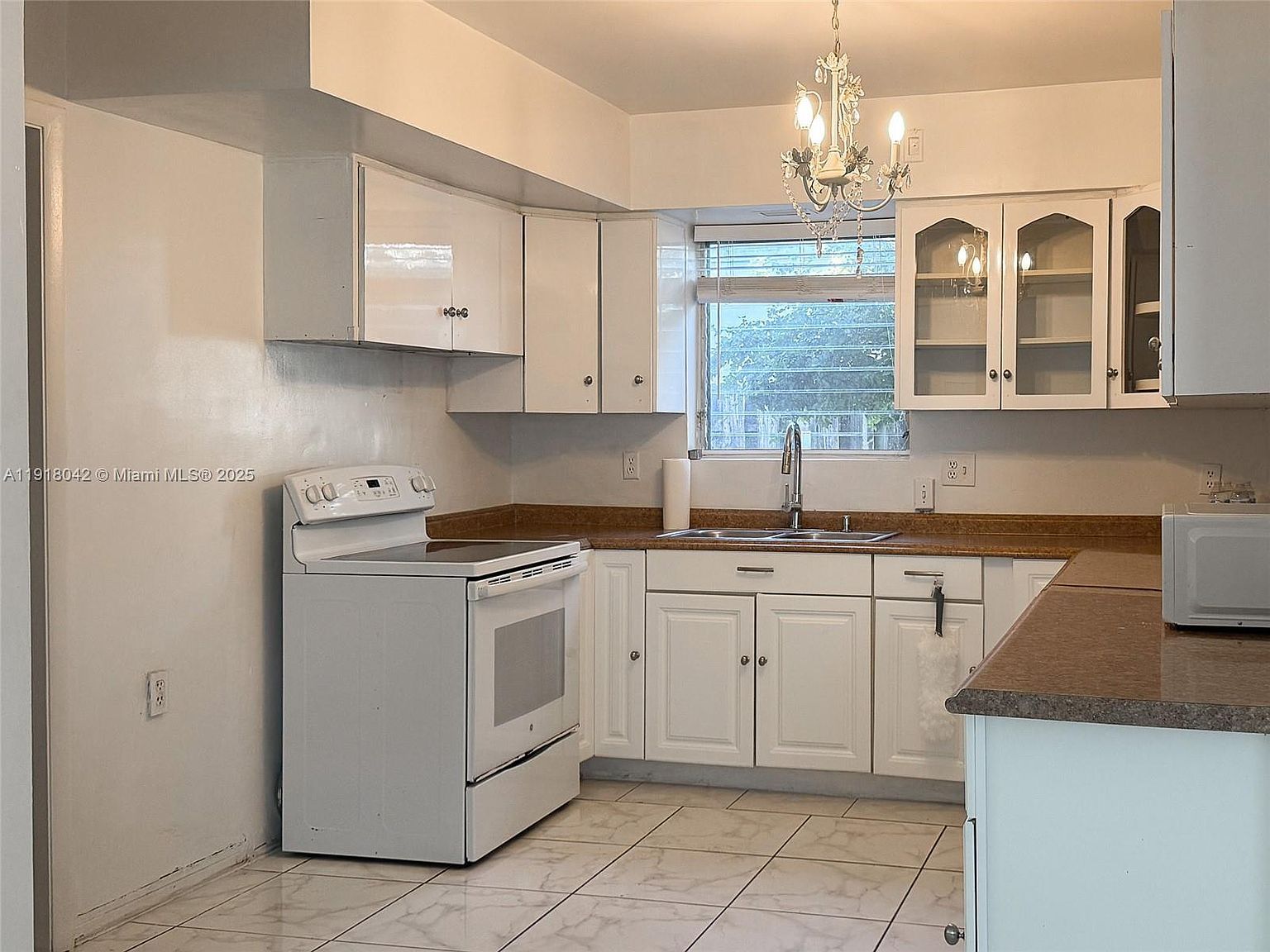 1714 N 41st Ave Hollywood, FL 33021 - Thumbnail 5