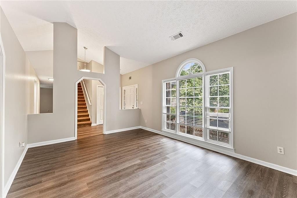 1511 Hillside Dr SE Conyers, GA 30094 - Thumbnail 5