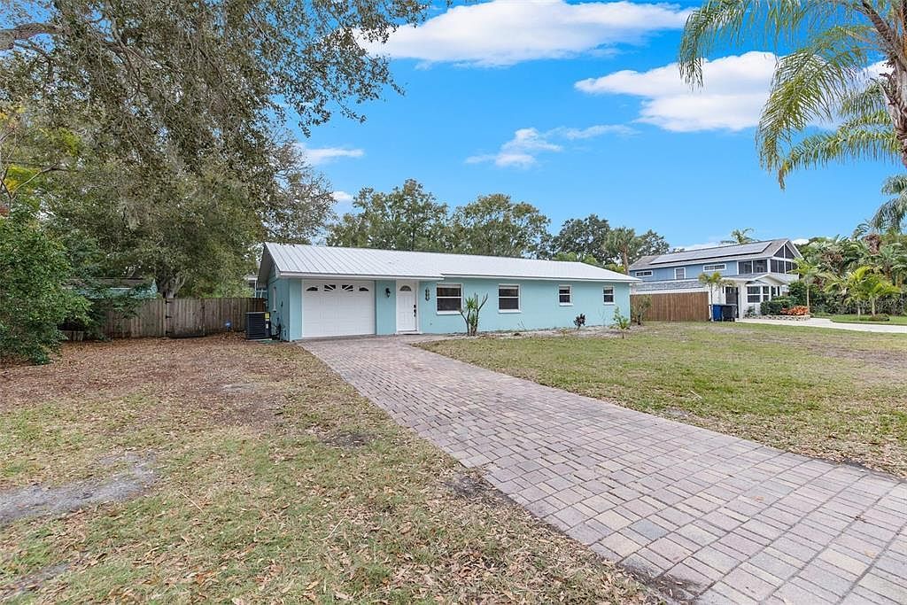 221 Ontario Ave Crystal Beach, FL 34681 - Thumbnail 5