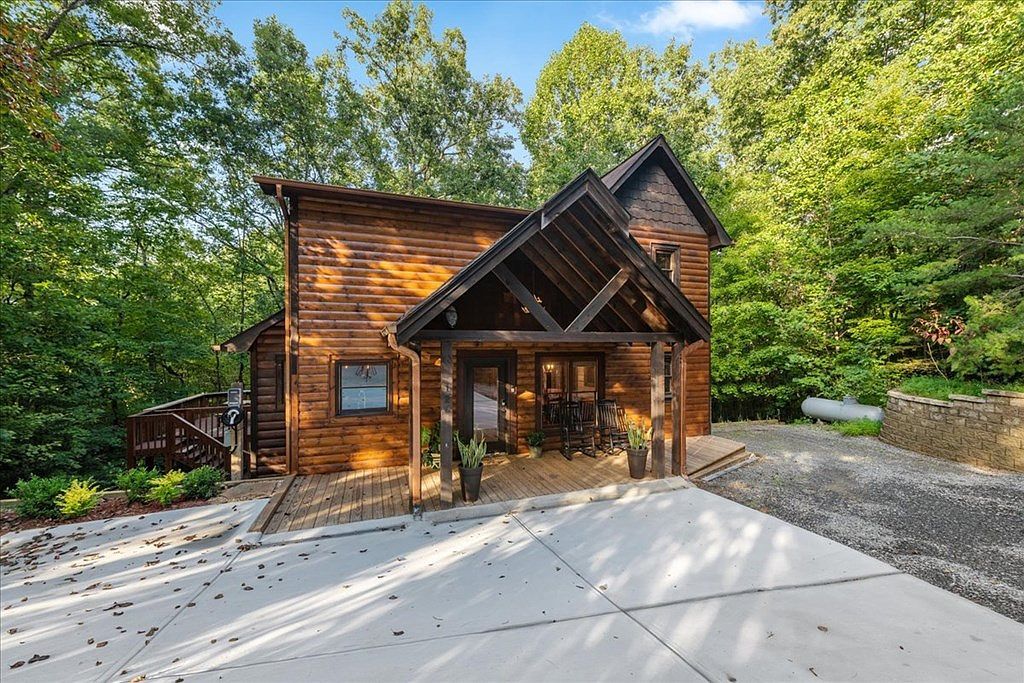 126 Brookwood Dr Blue Ridge, GA 30513 - Thumbnail 5