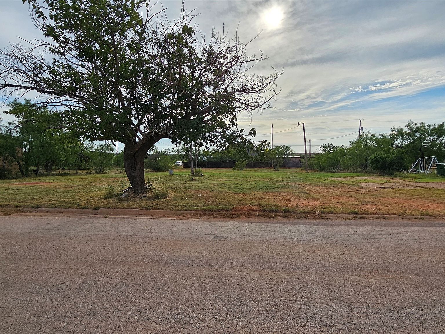 110 Apache Rd Tye, TX 79563 - Thumbnail 5