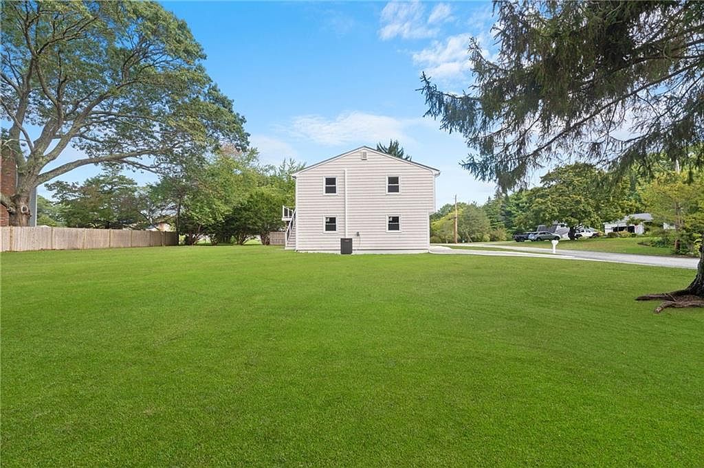 75 Walnut Rd North Kingstown, RI 02852 - Thumbnail 5