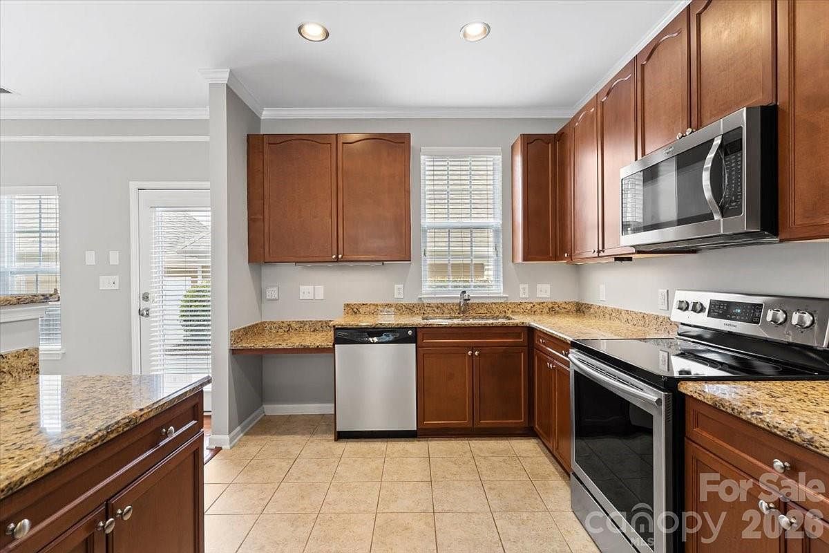 1017 Central Park Cir Davidson, NC 28036 - Thumbnail 5