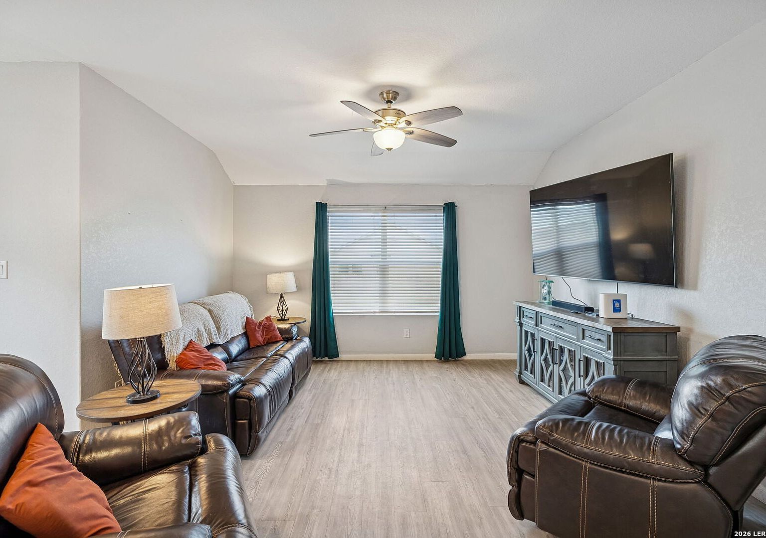 10810 Hernando Ct Converse, TX 78109 - Thumbnail 5