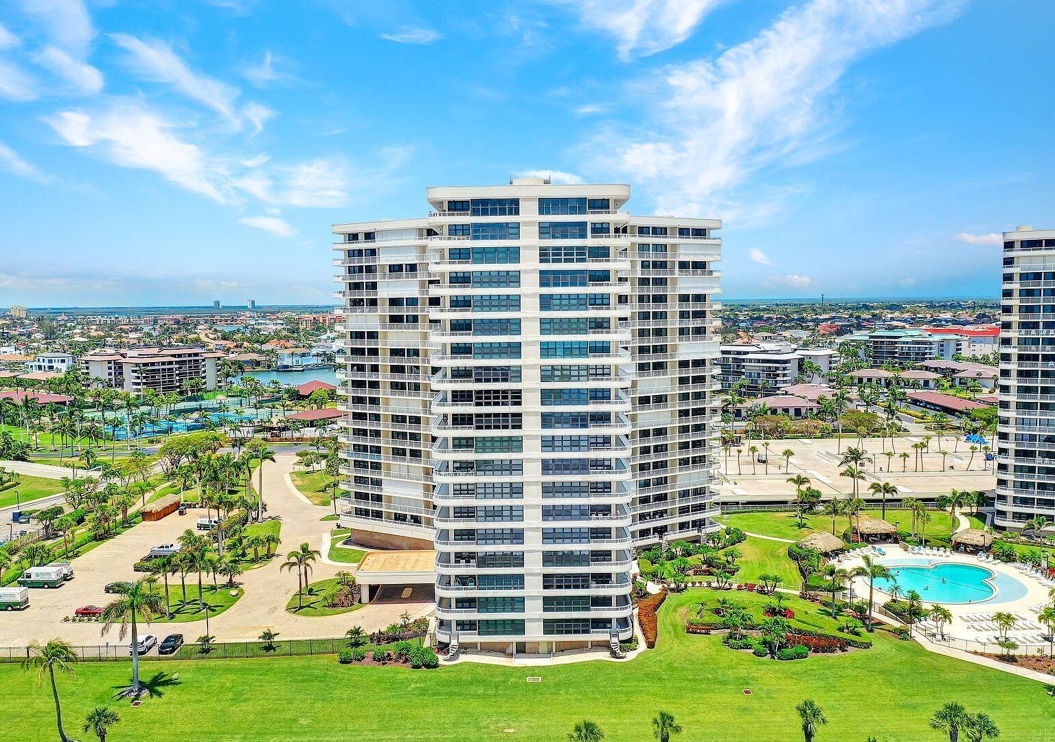 320 Seaview Ct APT 804 Marco Island, FL 34145 - Thumbnail 5