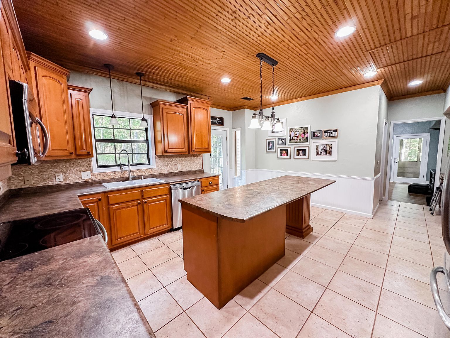 261 Bunker Hill Rd Columbus, MS 39705 - Thumbnail 5