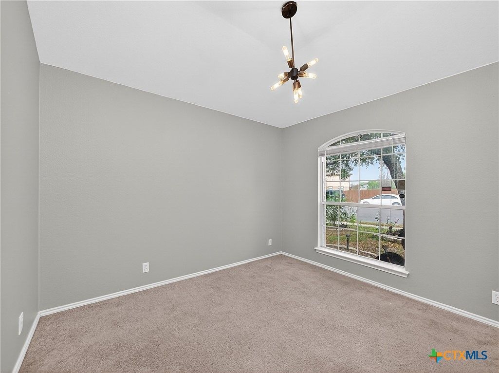 211 Starling Crk New Braunfels, TX 78130 - Thumbnail 5