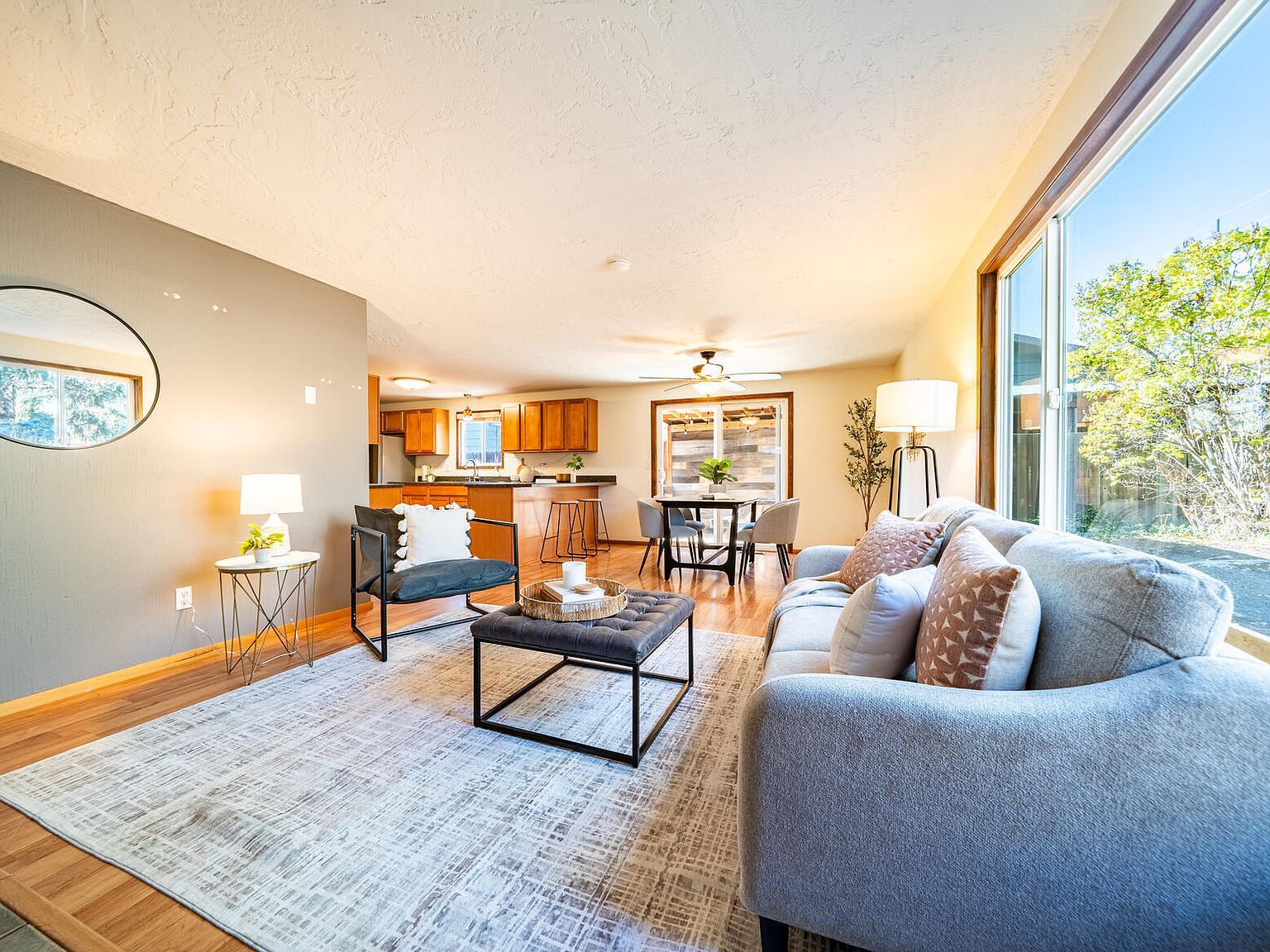 545 NW Portland Ave Bend, OR 97703 - Thumbnail 5