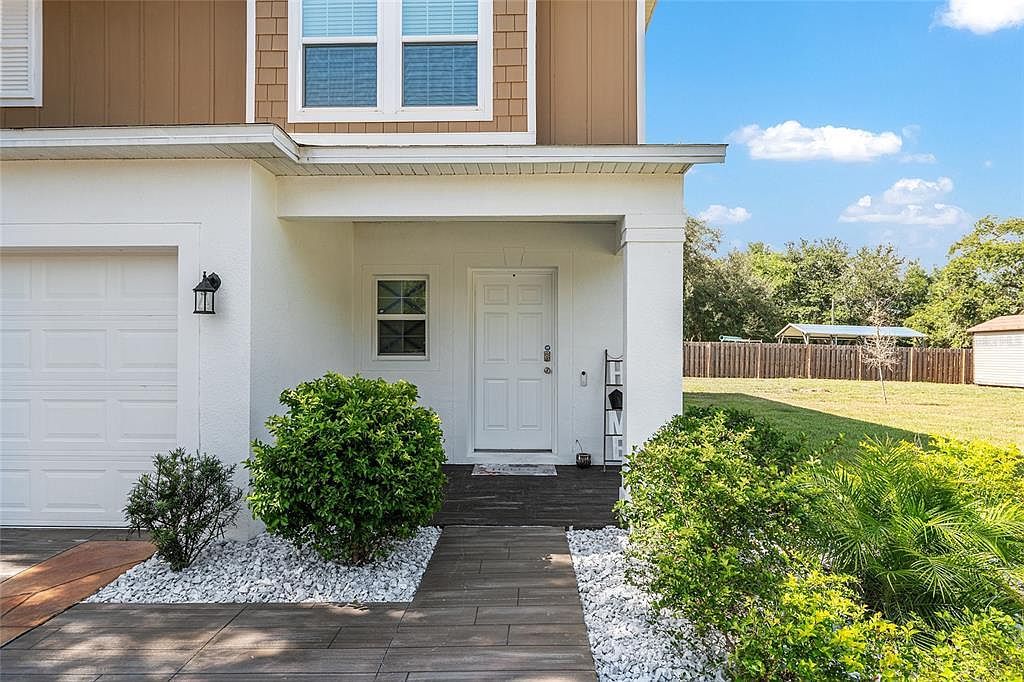 1308 Blue Moon Ln Fruitland Park, FL 34731 - Thumbnail 5