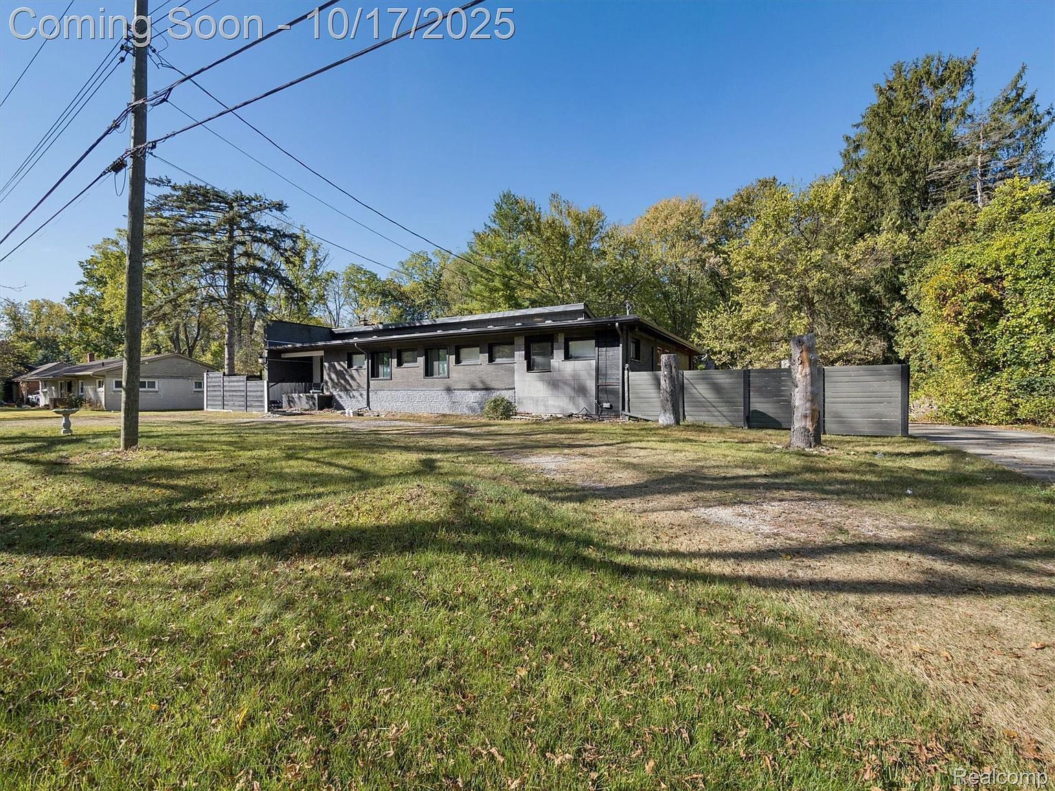 23463 Berg Rd Southfield, MI 48033 - Thumbnail 5