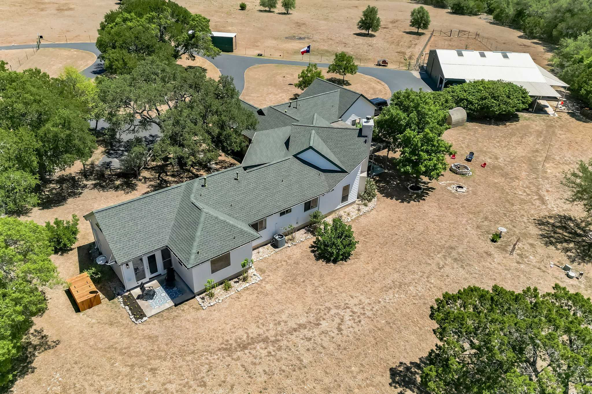 1155 Kendalia Road, Blanco, TX, USA, 78606 - Thumbnail 5