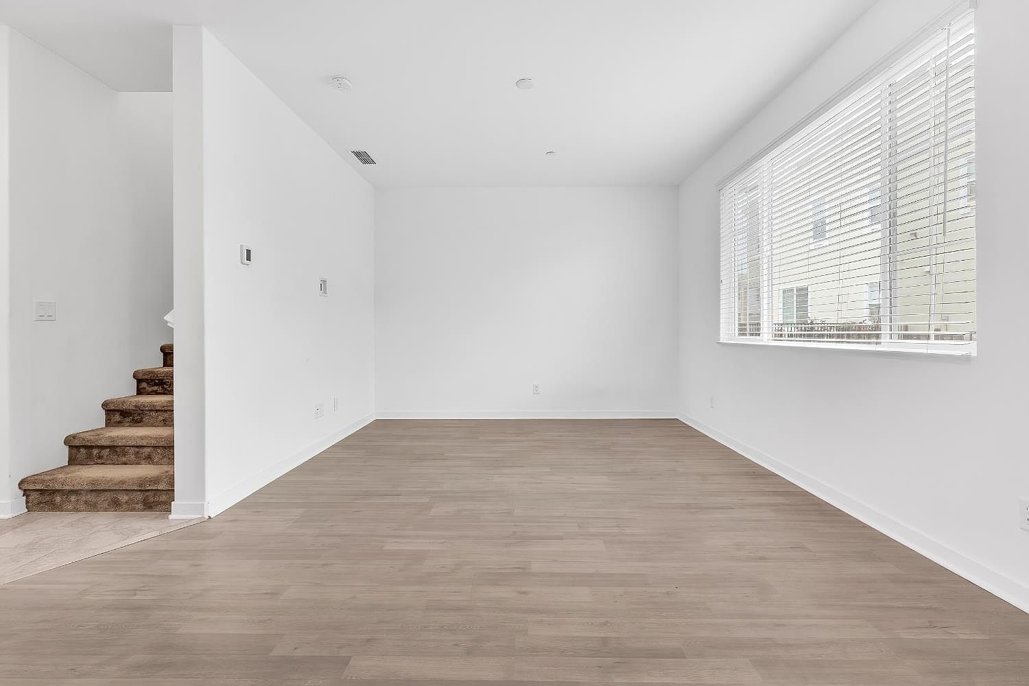 5301 E Commerce Way Unit 39102 Sacramento, CA 95835 - Thumbnail 5