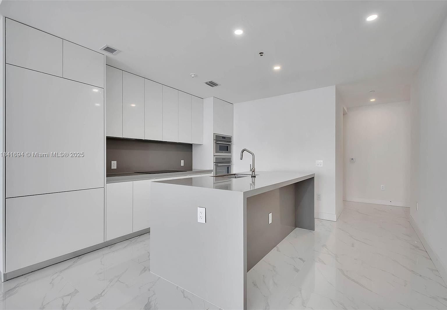 700 NE 24th St #5005 Miami, FL 33137 - Thumbnail 5