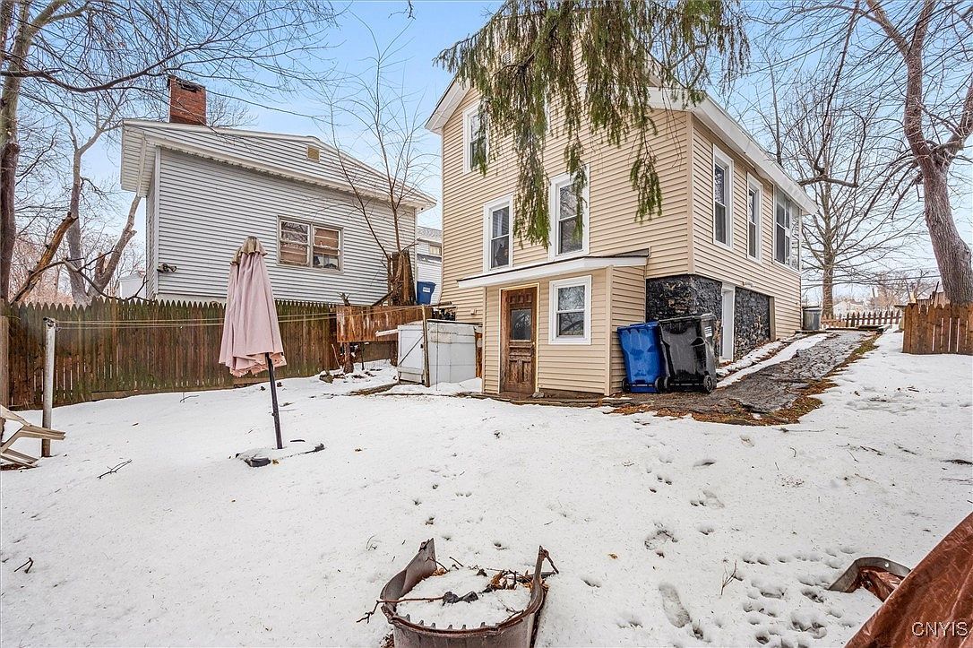 819 Lemoyne Ave Syracuse, NY 13208 - Thumbnail 5