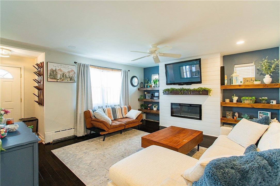 627 Tulip Dr New Brighton, PA 15066 - Thumbnail 5