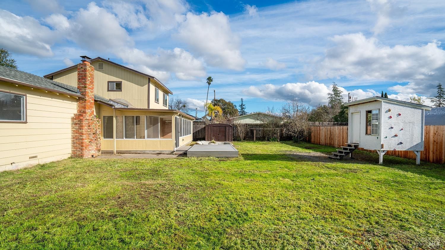 1680 Russell Ave Santa Rosa, CA 95403 - Thumbnail 5