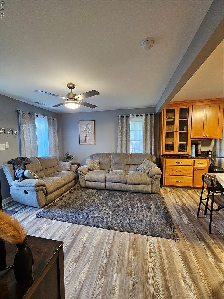 330 Shawen Dr Hampton, VA 23669 - Thumbnail 5