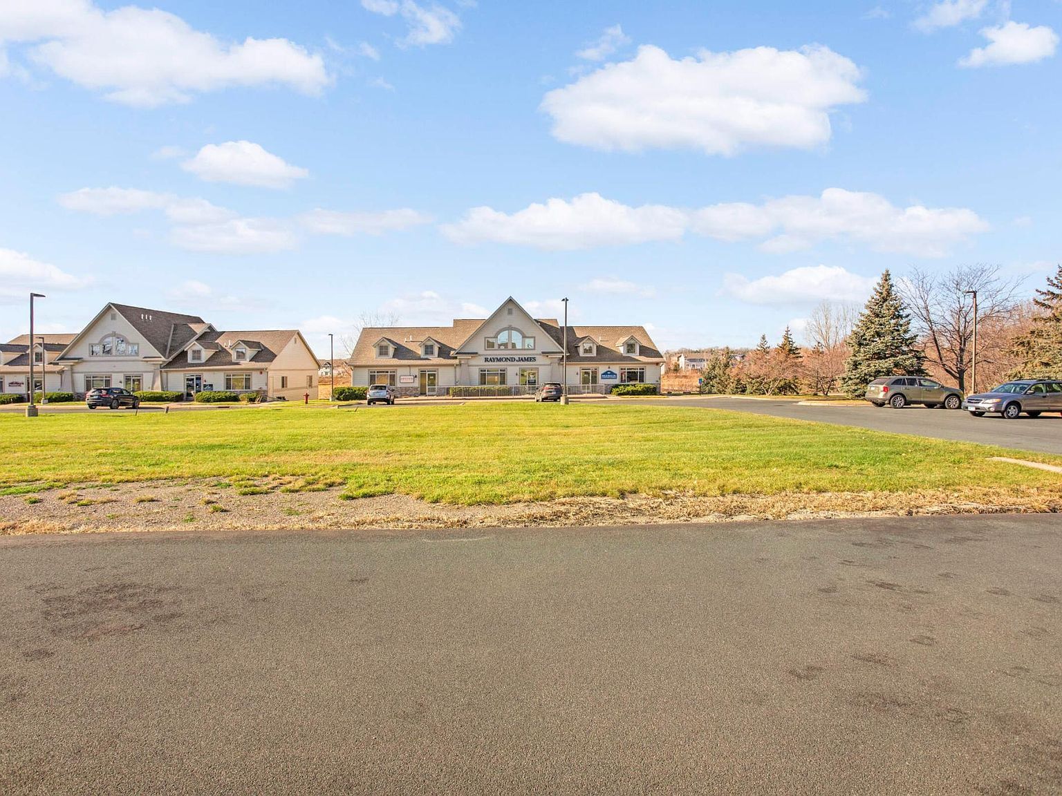 803/807/811 Meander Ct Hamel, MN 55340 - Thumbnail 5