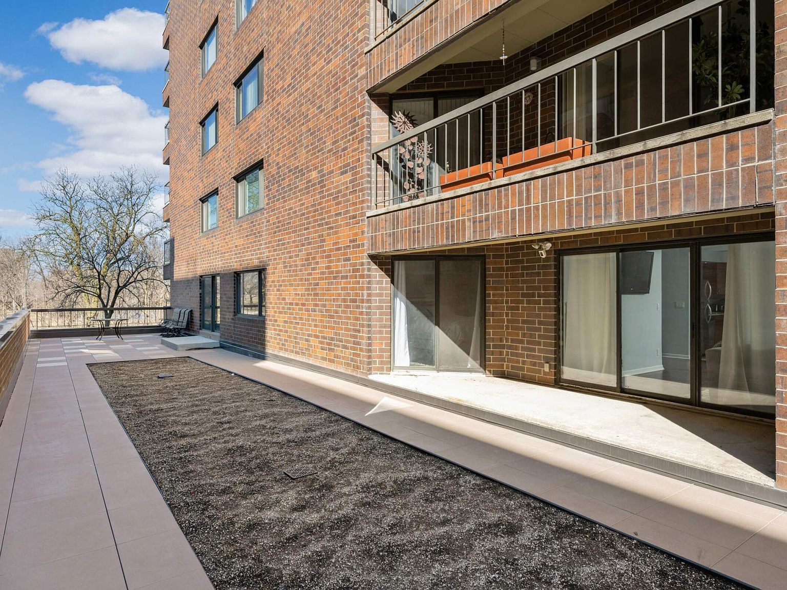 2885 Knox Ave S APT 203 Minneapolis, MN 55408 - Thumbnail 5