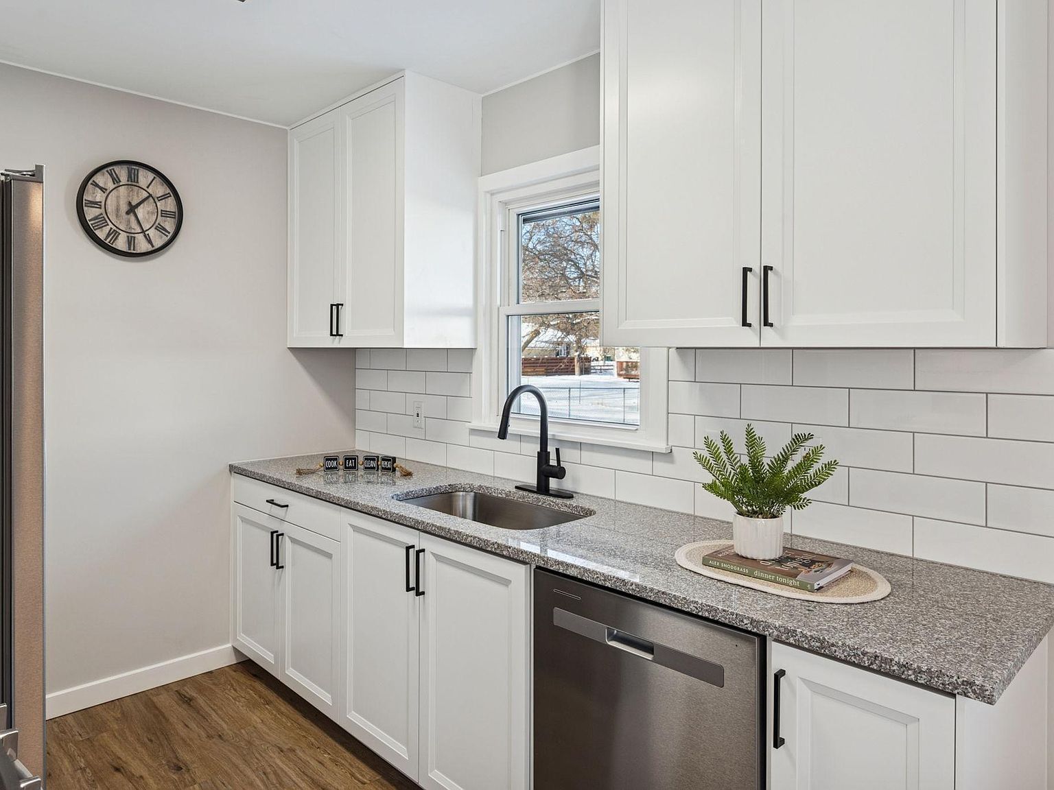 3500 72nd Ave N Brooklyn Center, MN 55429 - Thumbnail 5