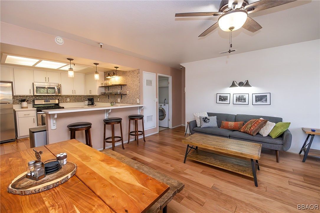 41764 Brownie Ln APT 5 Big Bear Lake, CA 92315 - Thumbnail 5