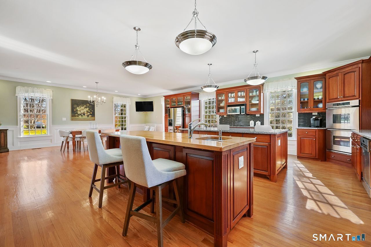 35 Grace View Dr Easton, CT 06612 - Thumbnail 5