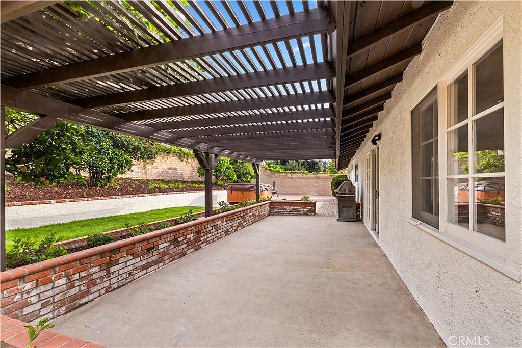 384 Andover Dr Claremont, CA 91711 - Thumbnail 5