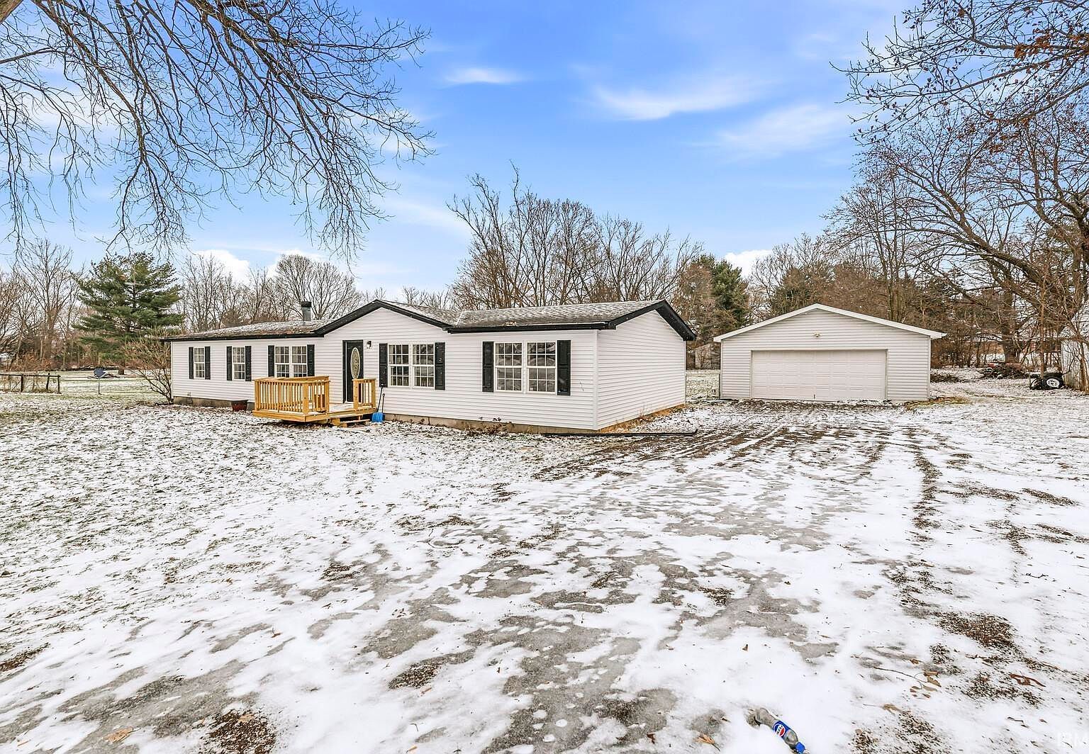 1628 S Spring St Mishawaka, IN 46544 - Thumbnail 5