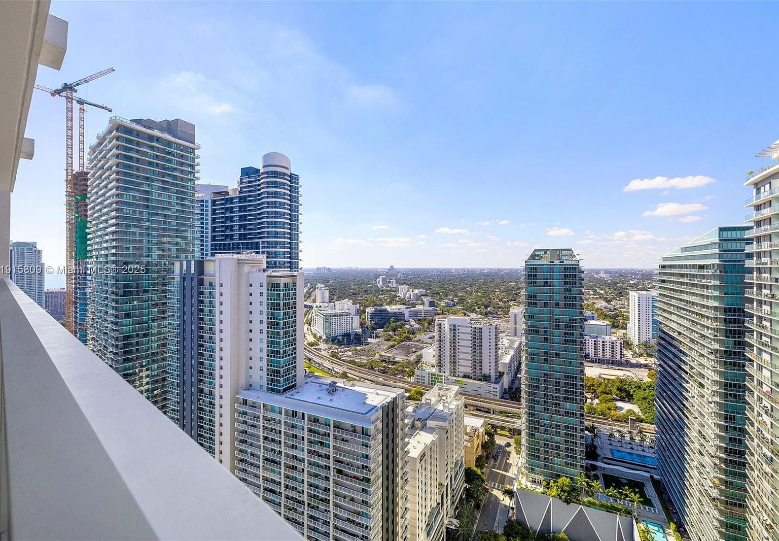 1080 Brickell Ave UNIT 3705 Miami, FL 33131 - Thumbnail 5