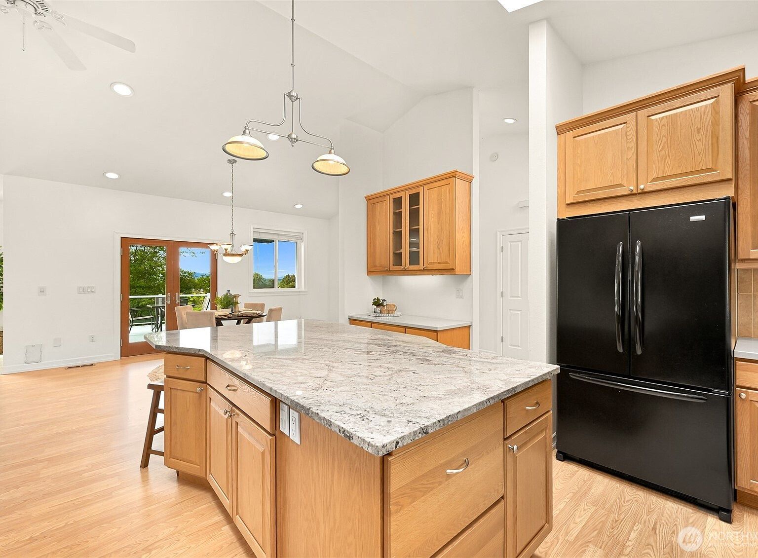 4415 Harborview Dr Blaine, WA 98230 - Thumbnail 5