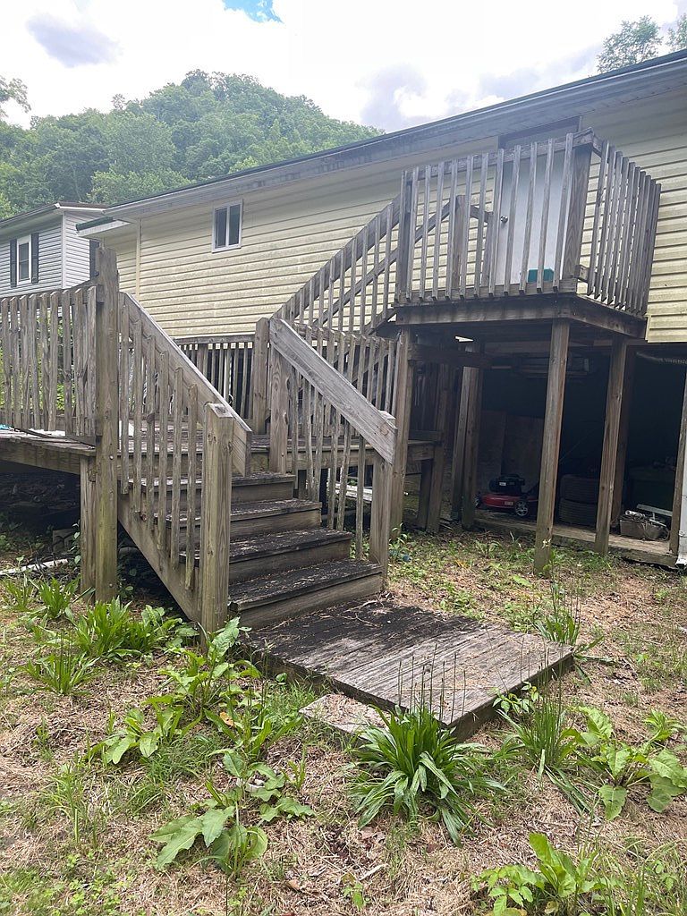 171 Highway 3409 Mc Roberts, KY 41835 - Thumbnail 5