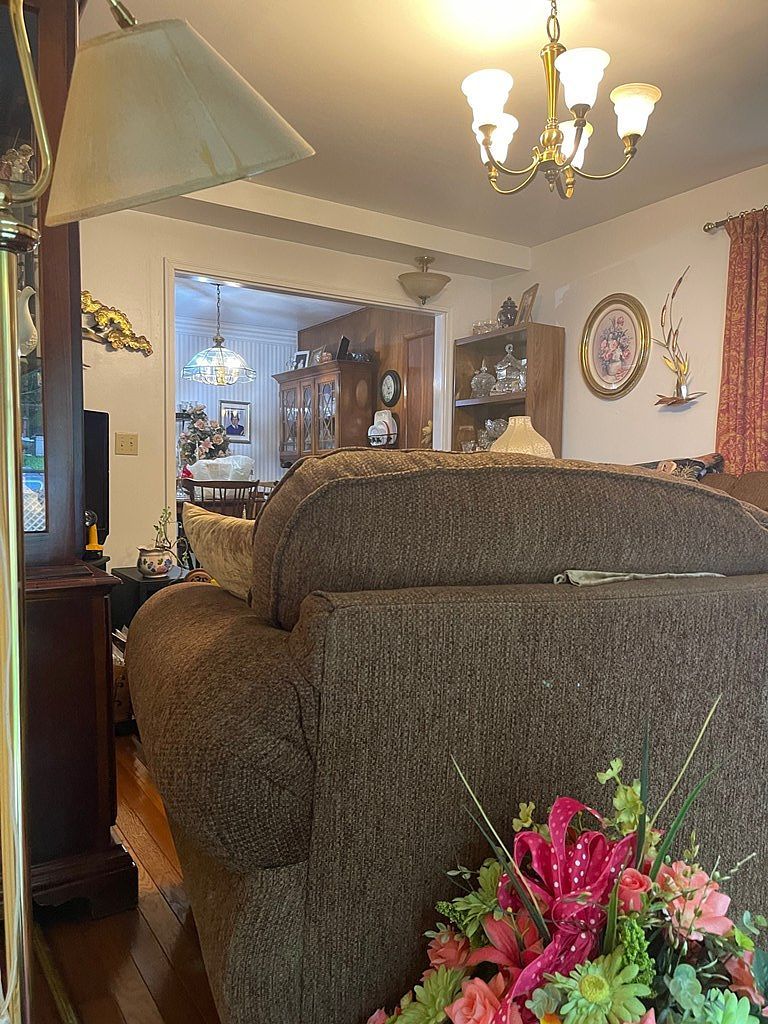 94 & 96 Mud Ln Whitesburg, KY 41858 - Thumbnail 5