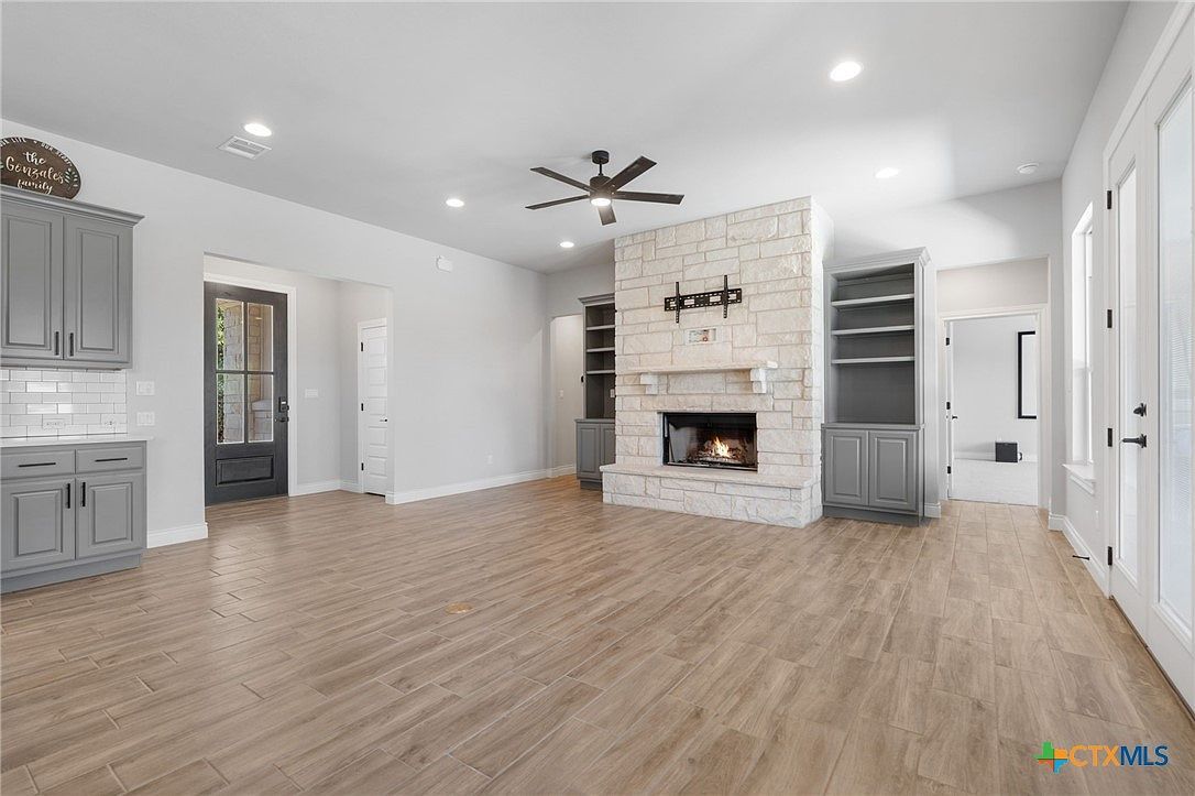 416 Buffalo Trl Liberty Hill, TX 78642 - Thumbnail 5