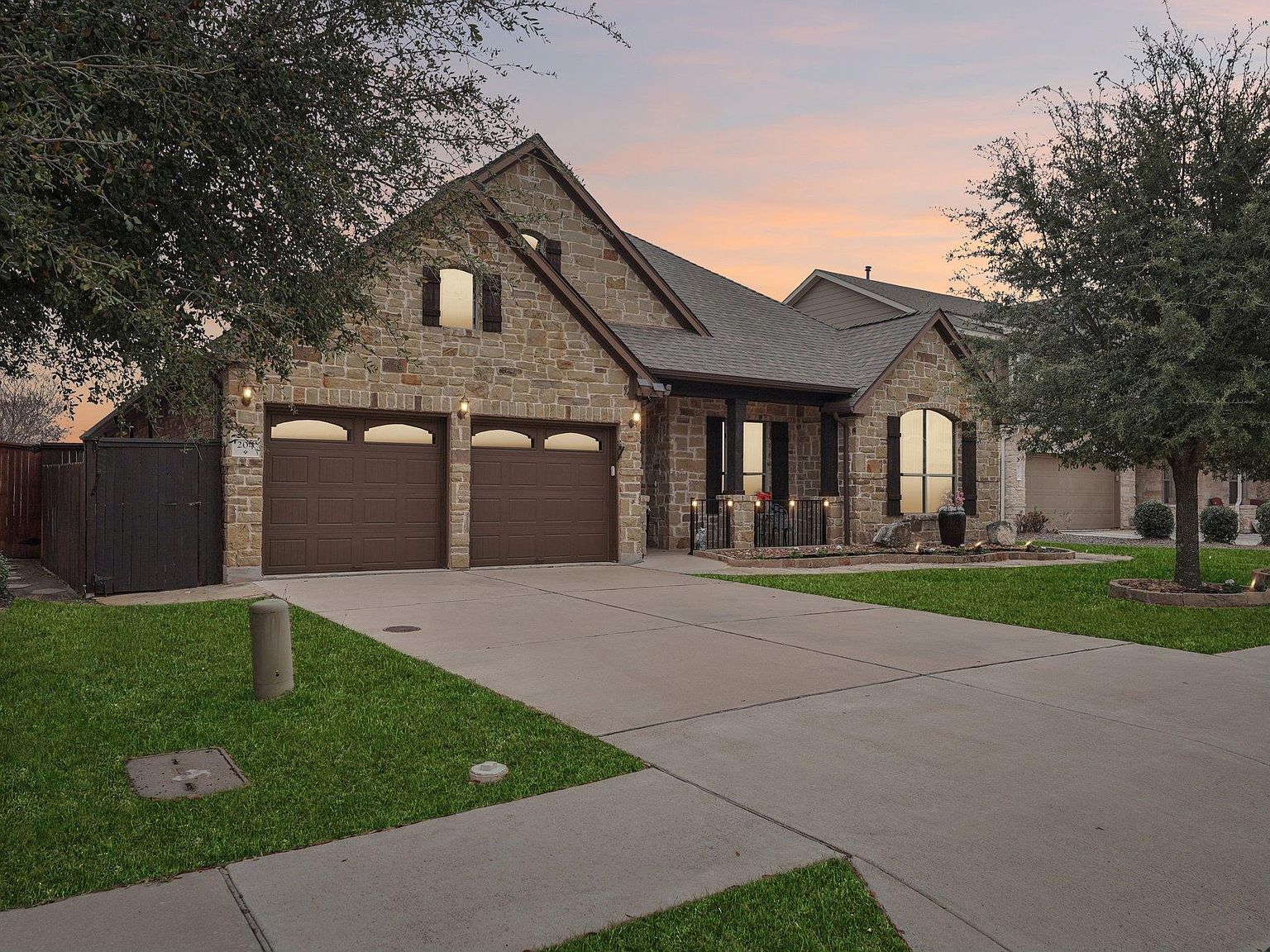 204 Norcia Loop Liberty Hill, TX 78642 - Thumbnail 5