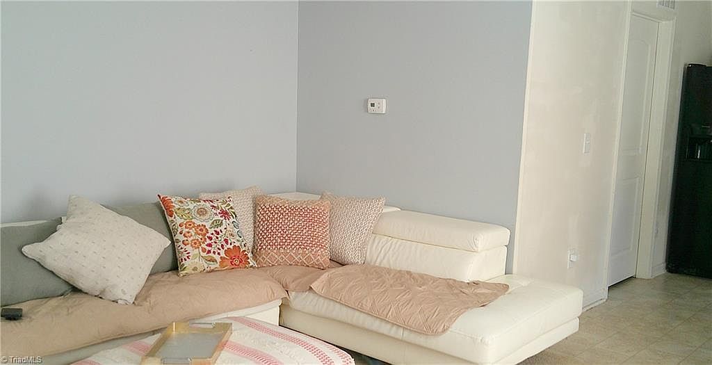 325 Huckleberry Loop Mebane, NC 27302 - Thumbnail 5