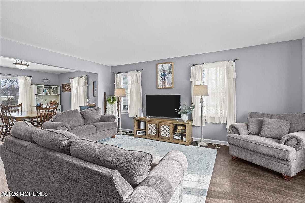 401 Port Monmouth Rd Middletown, NJ 07748 - Thumbnail 5