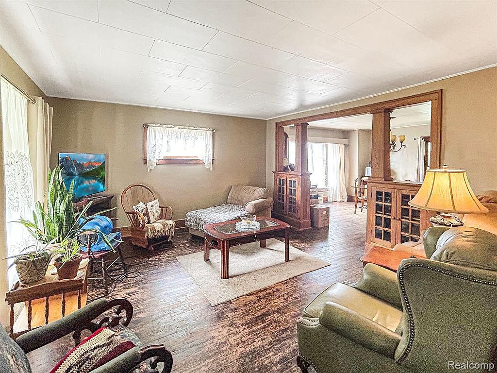 1505 Downey St Flint, MI 48503 - Thumbnail 5