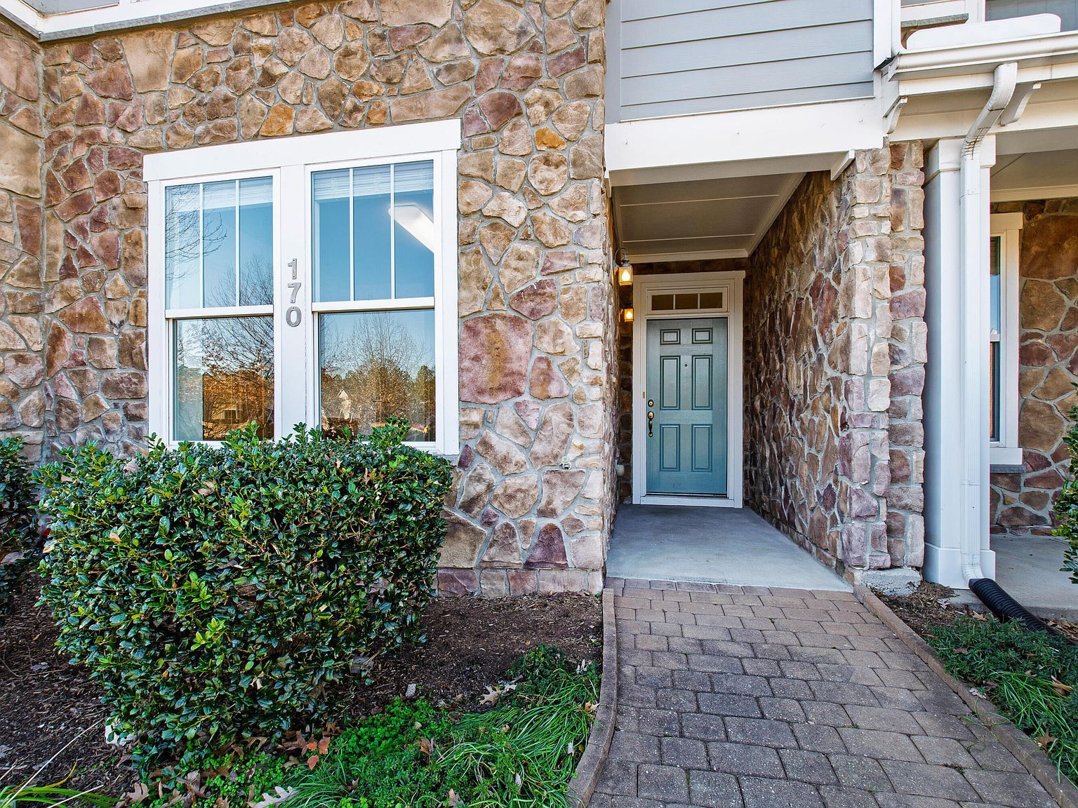 170 Point Comfort Ln Cary, NC 27519 - Thumbnail 5