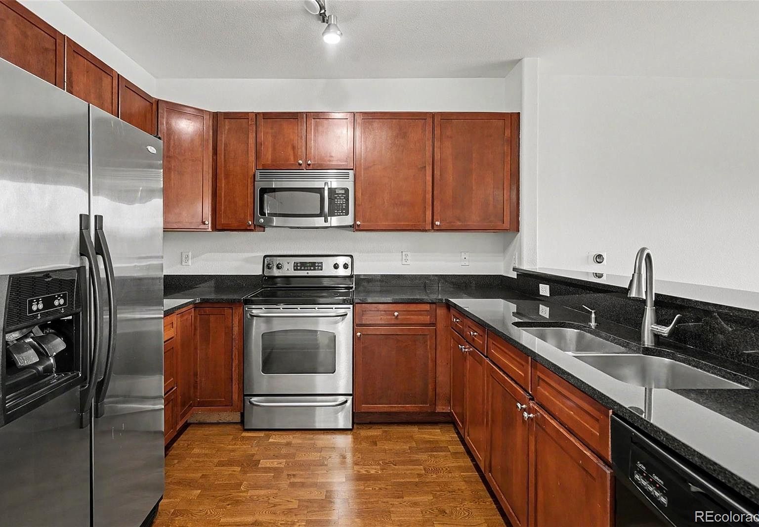 9039 E Panorama Circle #C205 Englewood, CO 80112 - Thumbnail 5