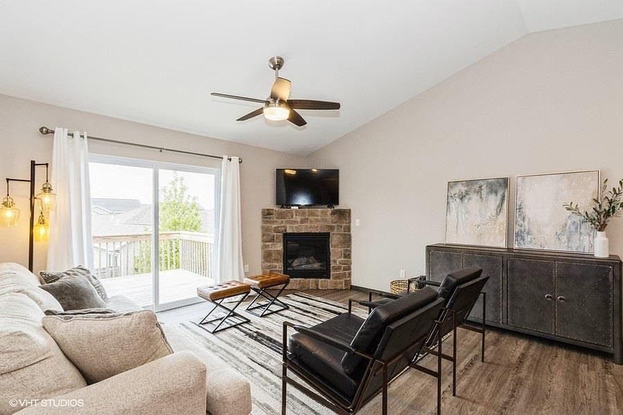 611 Riley Ln West Branch, IA 52358 - Thumbnail 5