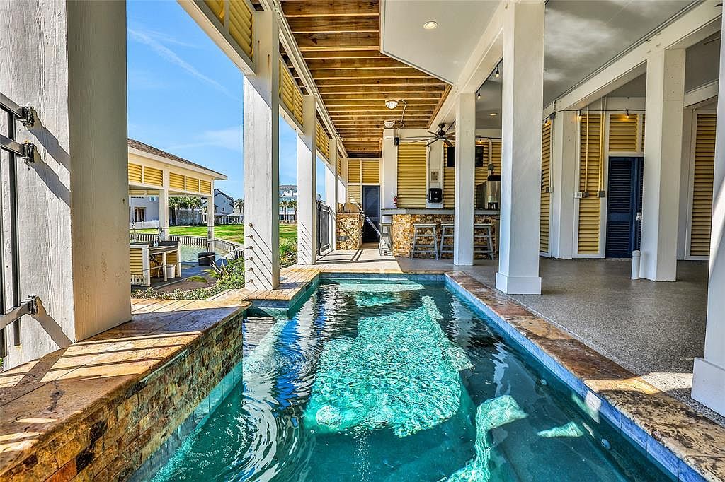 7 Little Torch Hitchcock, TX 77563 - Thumbnail 5