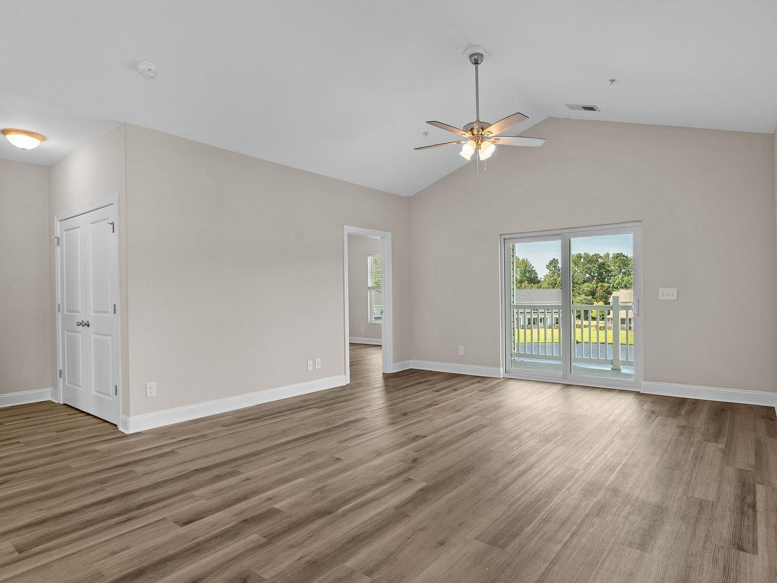 340 Kiskadee Loop UNIT 10 Conway, SC 29526 - Thumbnail 5