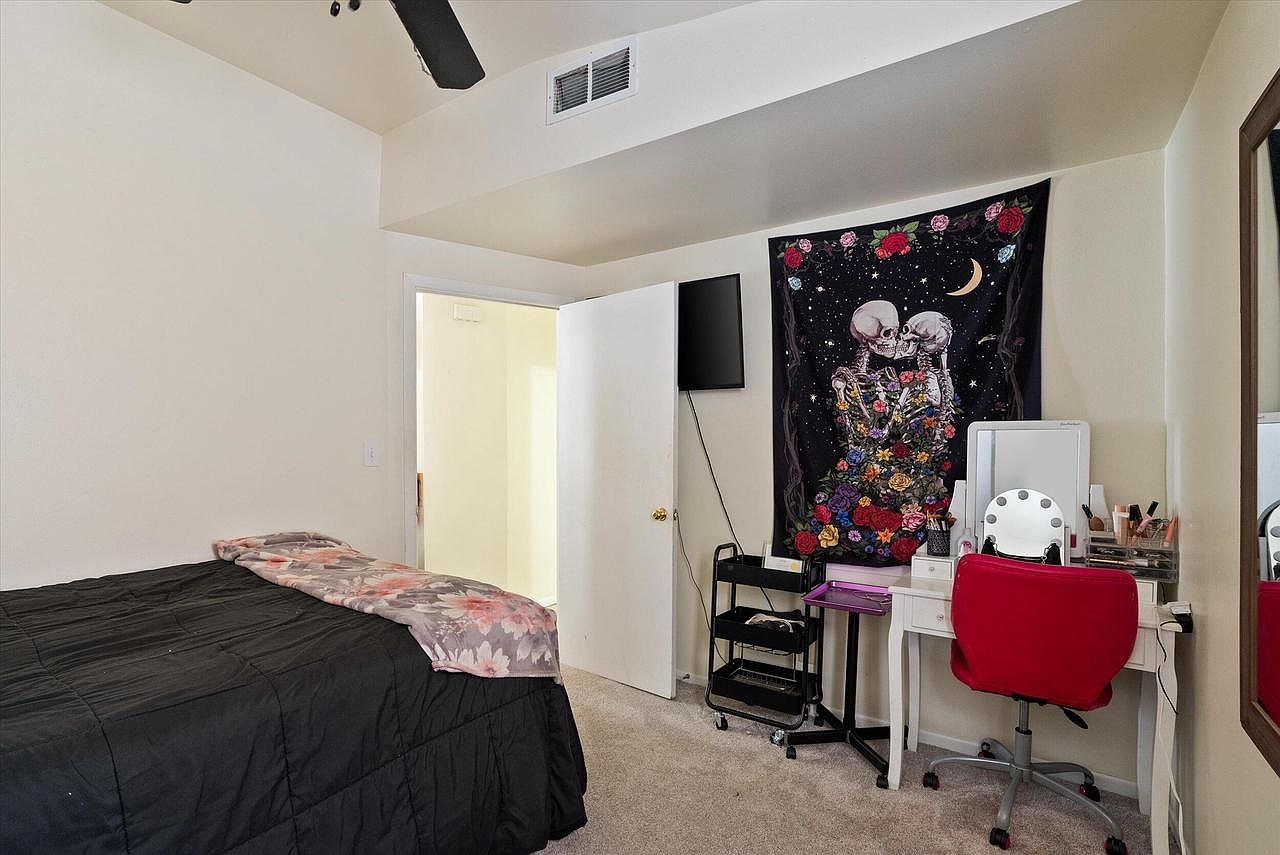 1631 E Belleview Pl #1633 Milwaukee, WI 53211 - Thumbnail 5